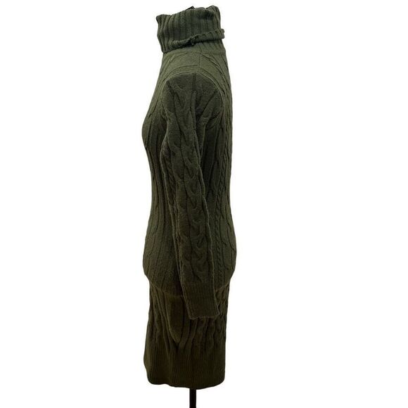 Hunter green cable sweater midi dress - Picture 3 of 6